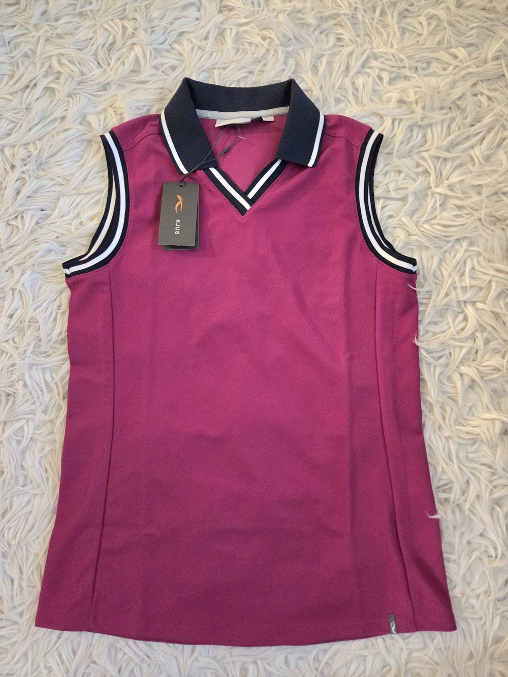 Kjus Pomegranate V Neck Sleeveless Polo Size 38, M